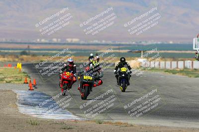 media/Aug-13-2023-CRA (Sun) [[1cfc37a6fb]]/Race 4 400 Superbike/Race/